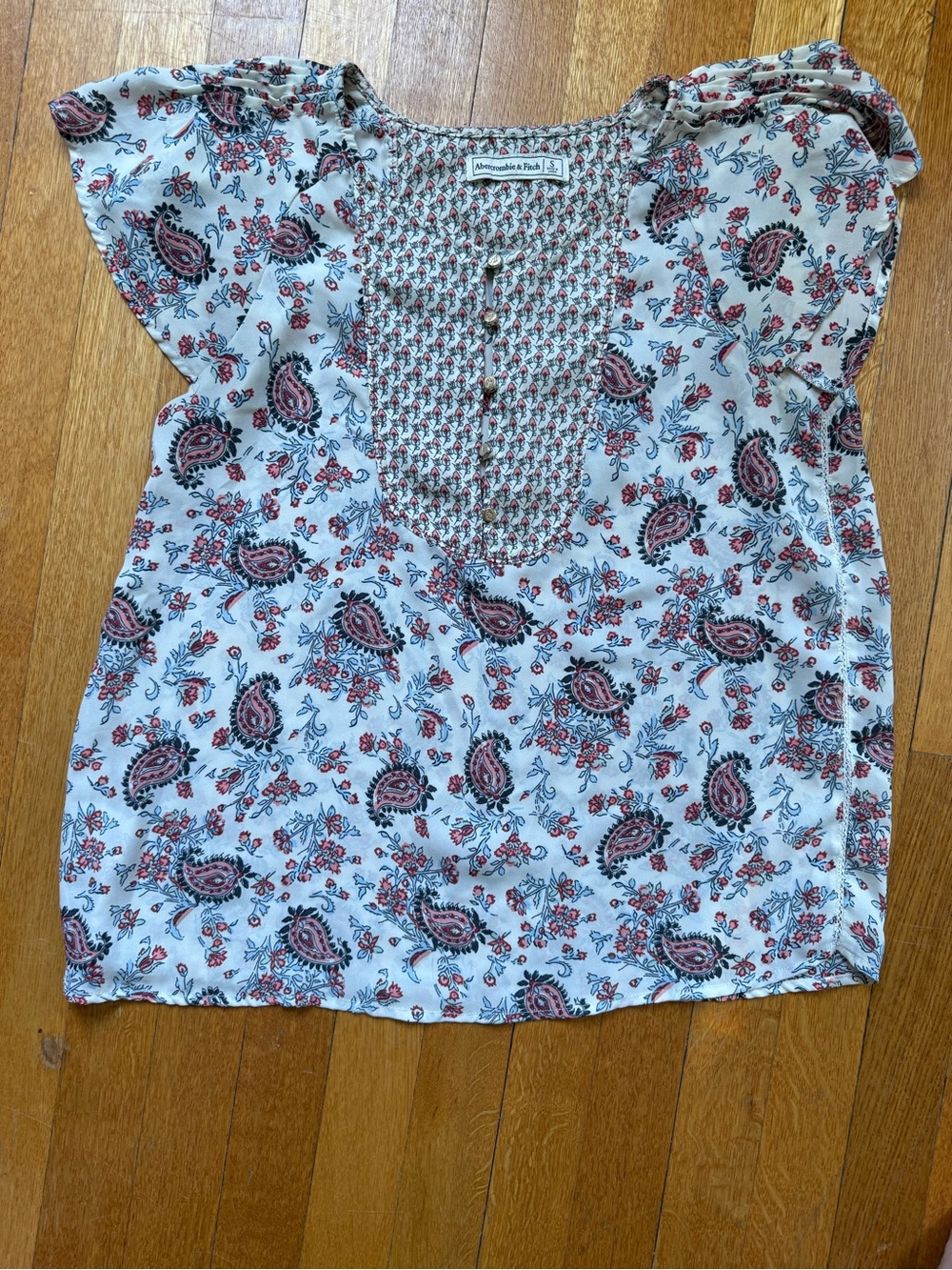 Abercrombie and fitch  floral paisley smocked yoke blouse - White/Red